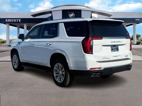 Used 2025 GMC Yukon Denali image 6