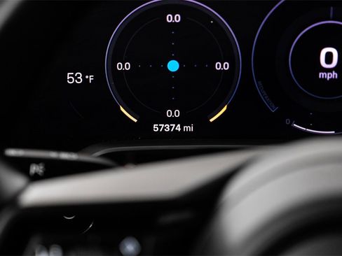 Used 2020 Porsche Taycan 4S image 17