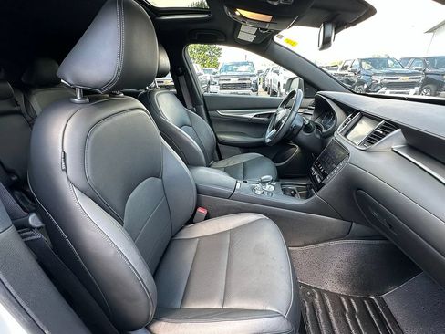 Used 2023 INFINITI QX55 Luxe w/ Accent Package AWD/4WD image 26