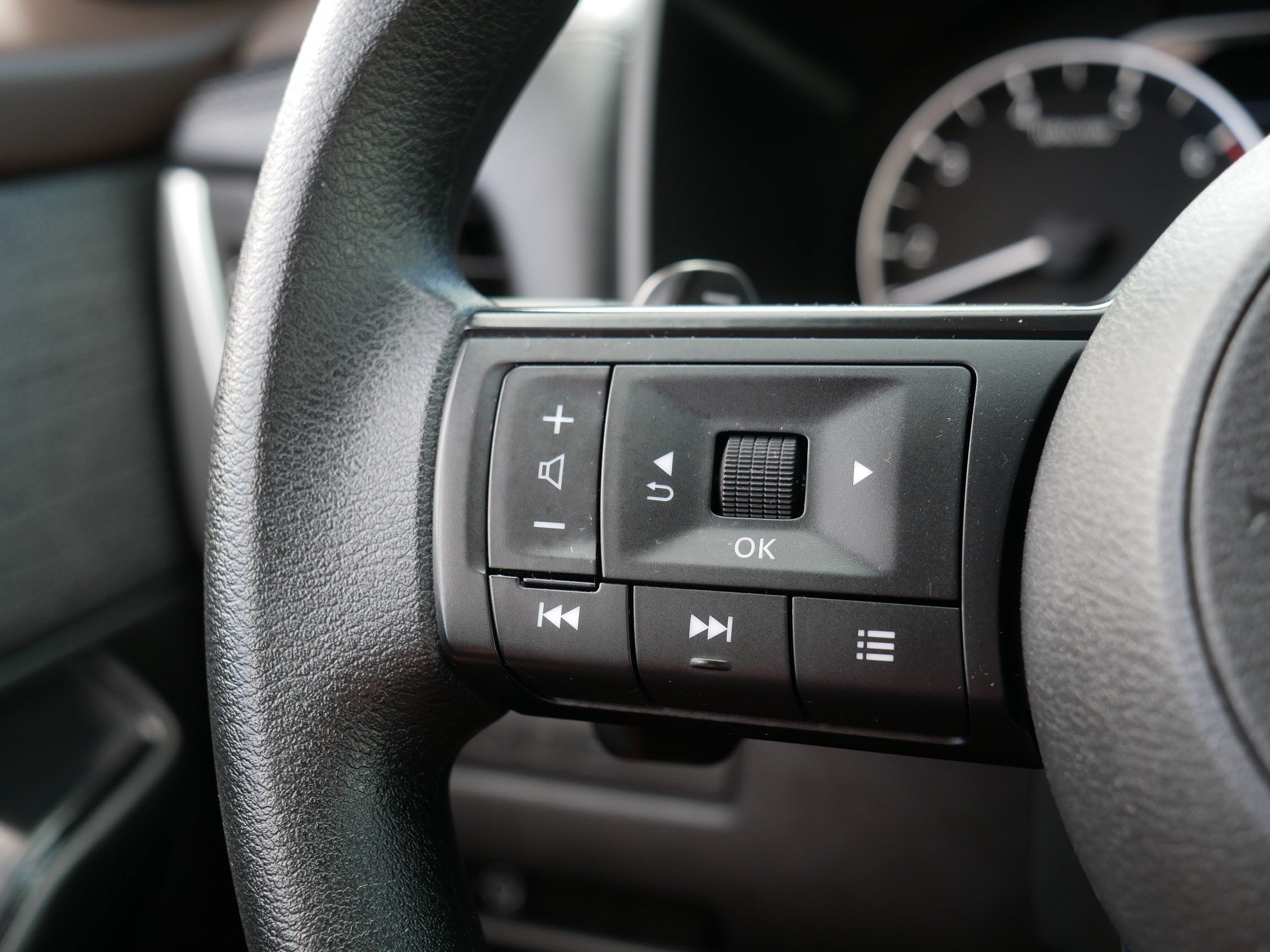 Certified 2023 Nissan Rogue S AWD/4WD image 28