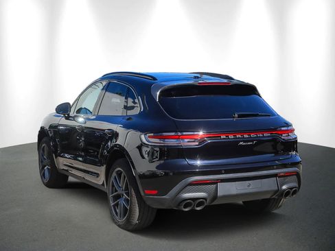 Used 2024 Porsche Macan Turbo image 4