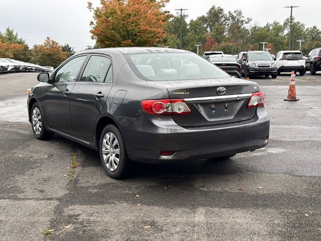 Used 2013 Toyota Corolla LE FWD image 4
