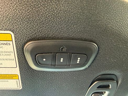 Used 2023 Jeep Gladiator Mojave w/ LED Lighting Group AWD/4WD image 23