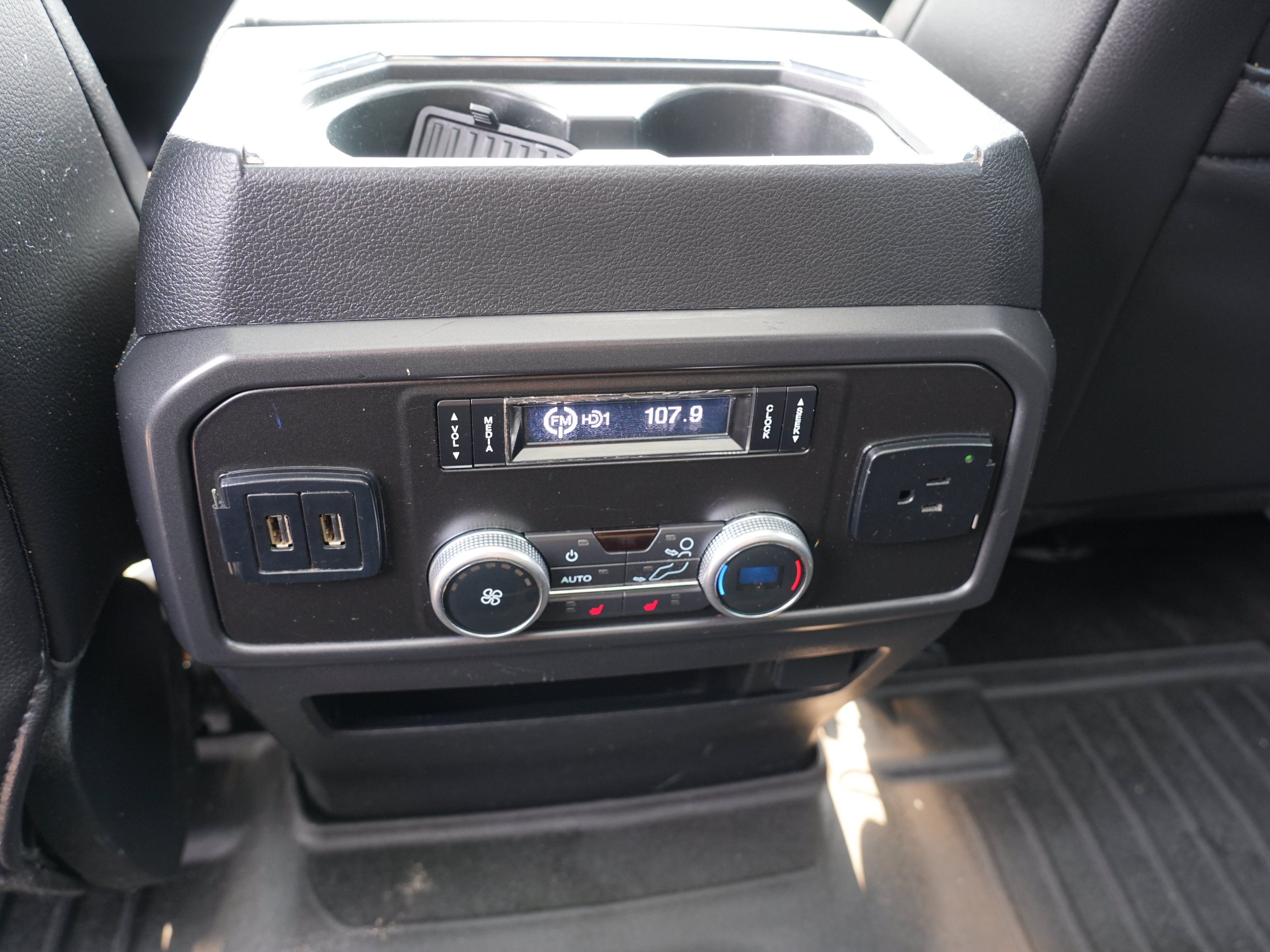Used 2020 Ford Expedition Limited AWD/4WD image 26