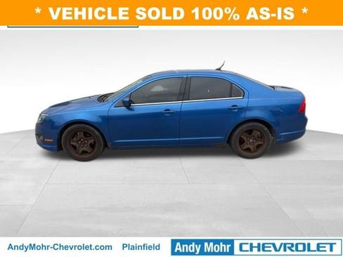 Used 2011 Ford Fusion SE FWD image 2