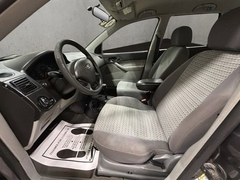 Used 2006 Ford Focus ZXW Wagon image 10