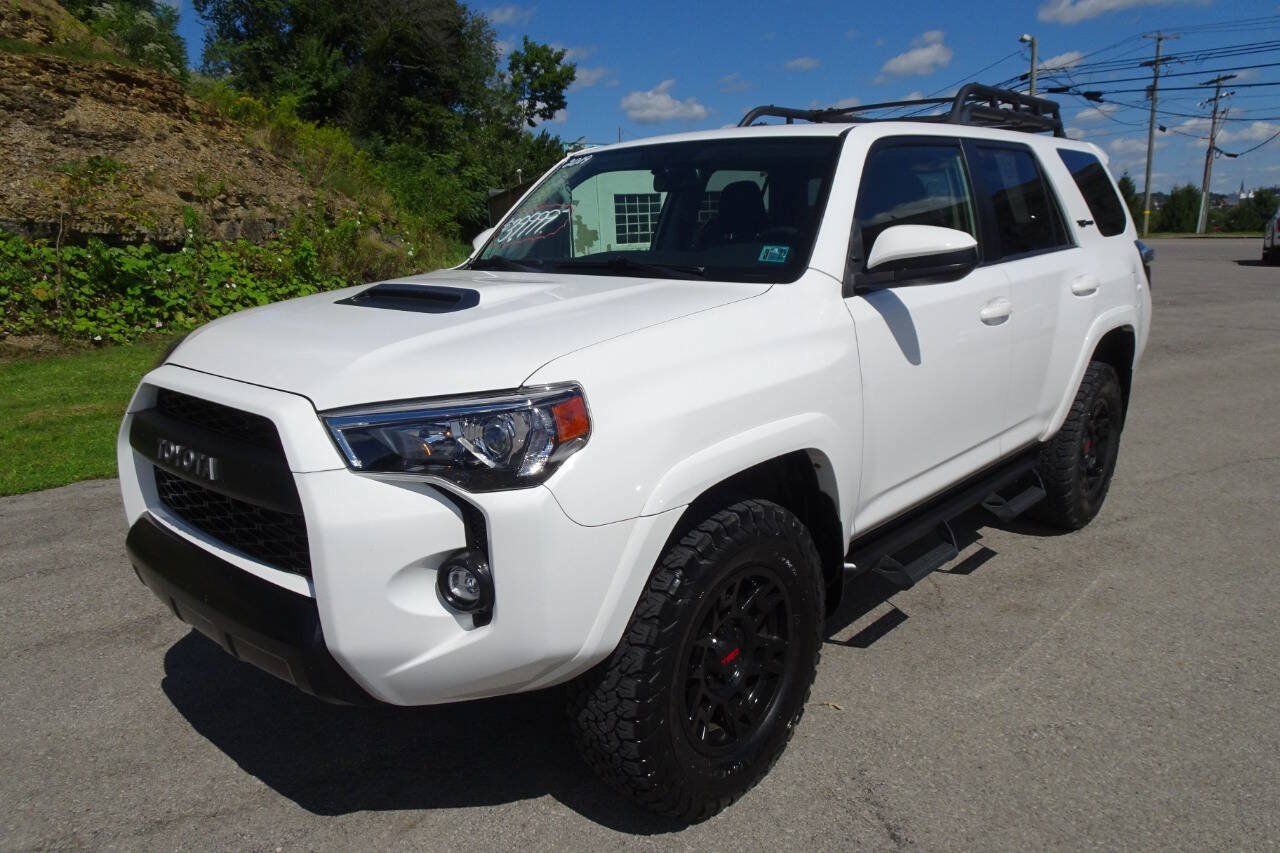 Used 2019 Toyota 4Runner TRD Pro AWD/4WD image 2