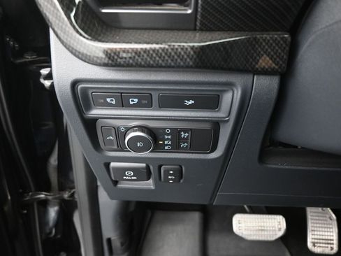 Used 2022 Ford F150 Lariat w/ Equipment Group 502A High image 18