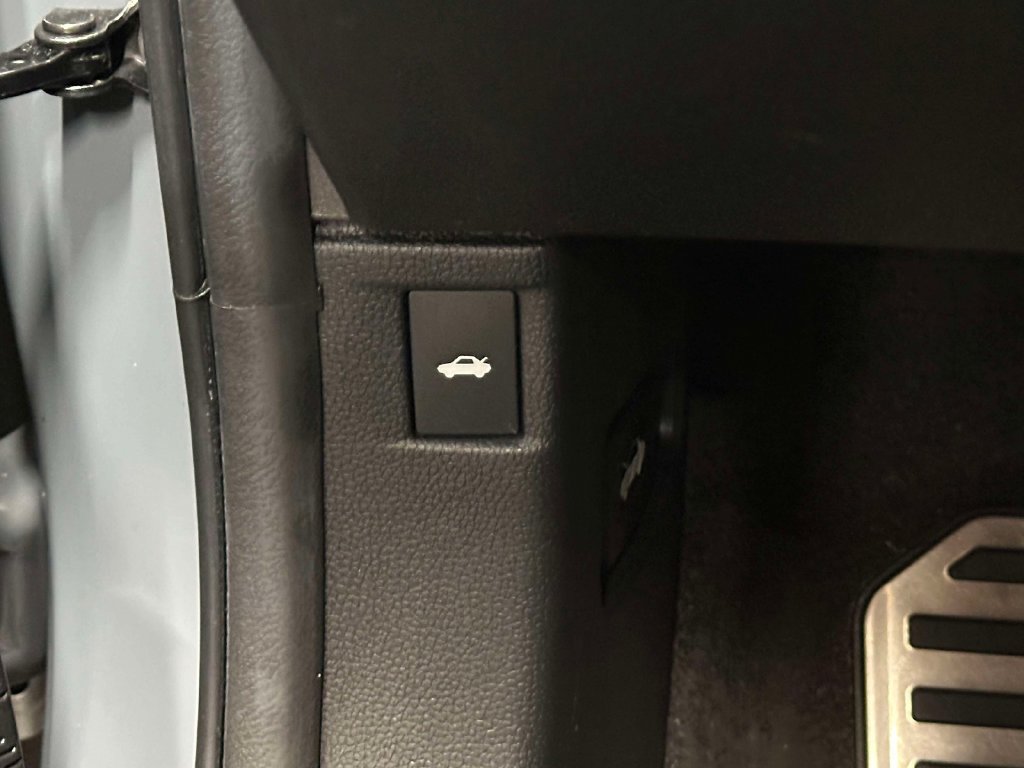 Used 2024 Honda Accord Sport image 29