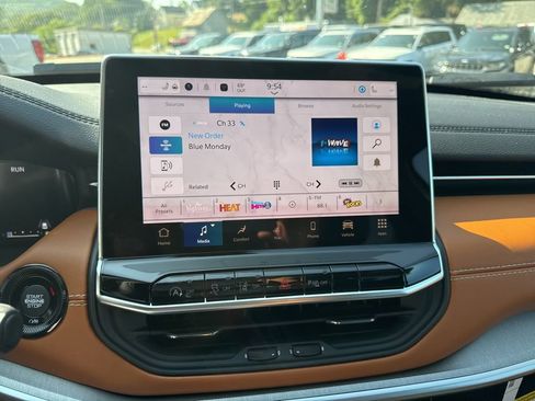 New 2025 Jeep Compass Limited w/ Elite Group image 13