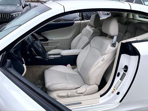 Used 2010 Lexus IS 250C image 7