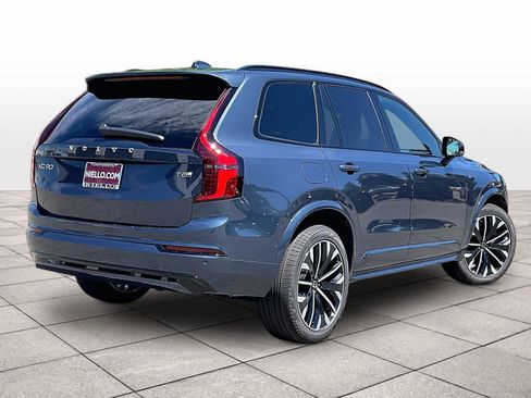New 2026 Volvo XC90 T8 Ultra w/ Protection Package AWD/4WD image 4