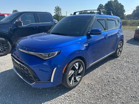 Used 2024 Kia Soul GT-Line w/ Option Group 020 FWD image 1