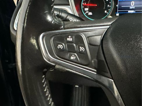 Used 2019 Chevrolet Equinox LT image 27