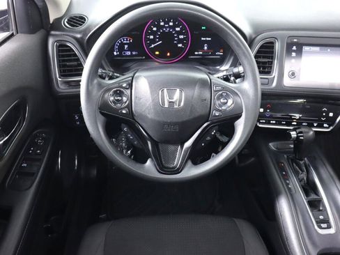 Used 2019 Honda HR-V EX image 29