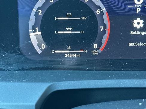 Used 2024 Toyota Tacoma TRD Off-Road image 30