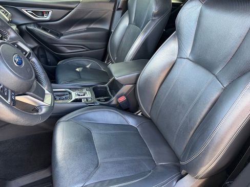 Used 2019 Subaru Forester Limited image 10