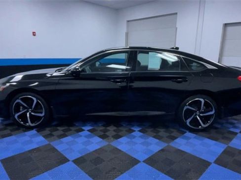 Certified 2022 Honda Accord Sport image 5