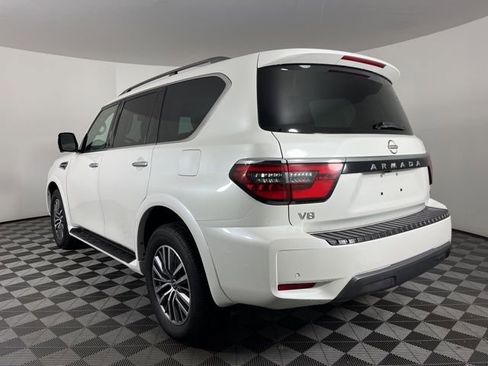 Used 2023 Nissan Armada SL image 7