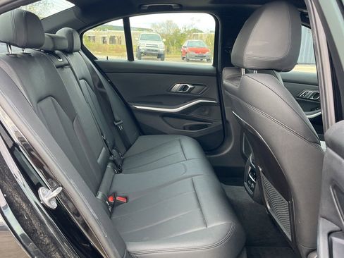 Used 2019 BMW 330i Sedan w/ Convenience Package image 14