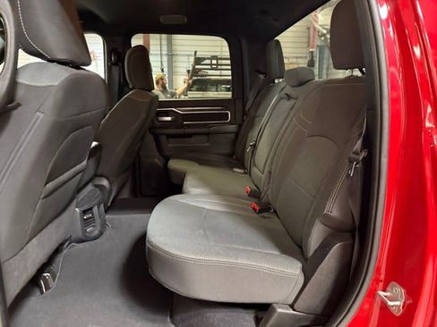 Certified 2024 RAM 2500 Big Horn w/ Night Edition AWD/4WD image 34