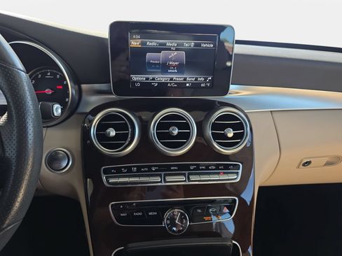 Used 2018 Mercedes-Benz C 300 Sedan image 20