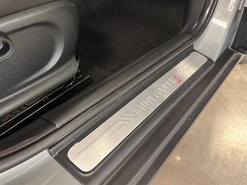Used 2020 MINI Cooper S image 22