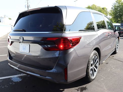 Used 2026 Honda Odyssey EX-L image 5