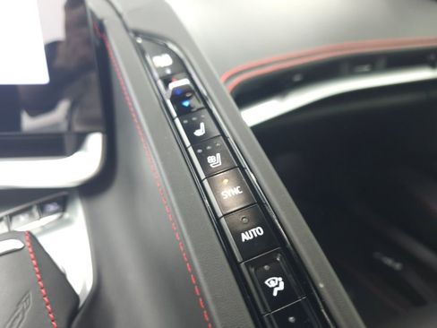 Used 2024 Chevrolet Corvette Z06 w/ Z07 Performance Package image 29