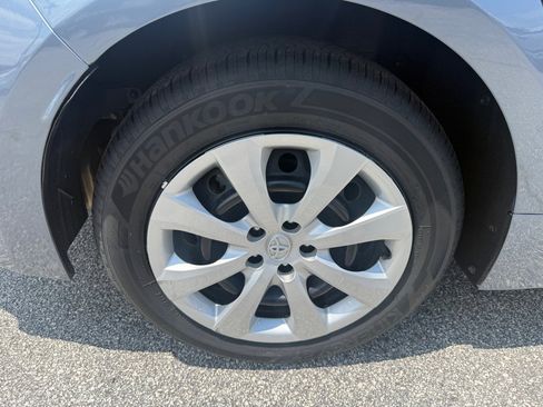 Used 2023 Toyota Corolla LE FWD image 16
