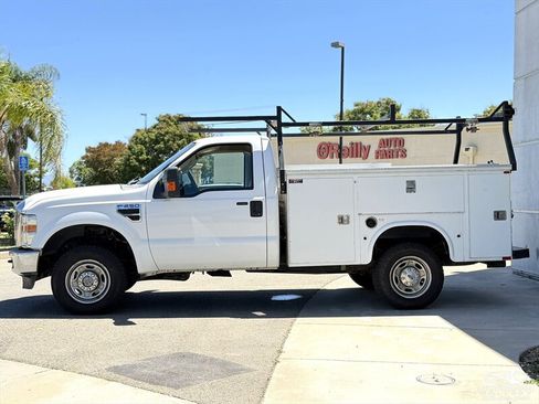 Used 2010 Ford F250 XLT AWD/4WD image 5