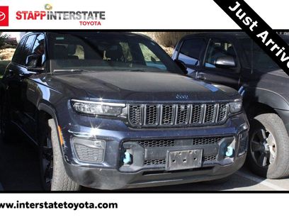 Used 2022 Jeep Grand Cherokee Trailhawk w/ Advanced Protech Group II