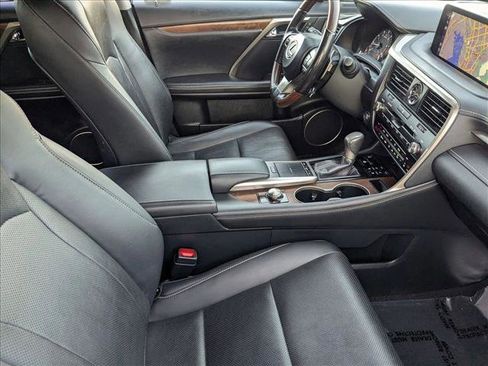 Used 2021 Lexus RX 350L FWD w/ Premium Package image 22