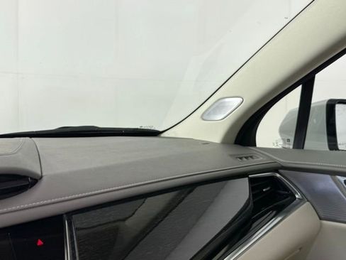 Used 2021 Cadillac XT6 Premium Luxury FWD image 20
