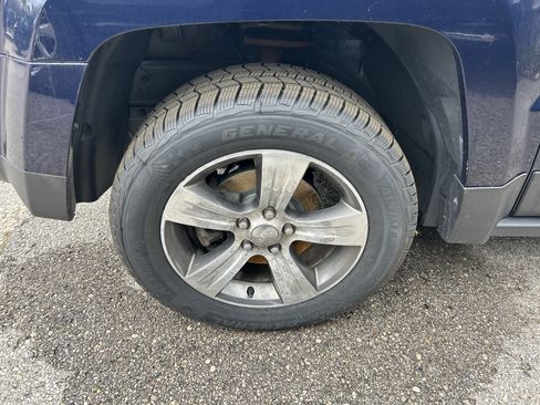 Used 2016 Jeep Patriot High Altitude AWD/4WD image 7