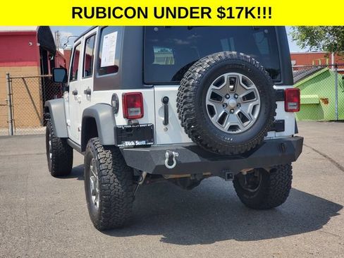 Used 2017 Jeep Wrangler Unlimited Rubicon w/ Cold Weather Group AWD/4WD image 3