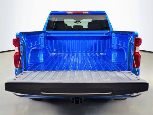 Certified 2026 Chevrolet Silverado 1500 Custom RWD image 23