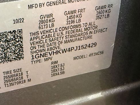 Used 2023 Chevrolet Traverse LT image 54