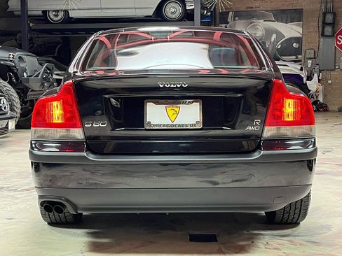 Used 2004 Volvo S60 R AWD/4WD image 7