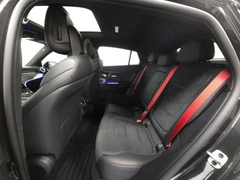 Used 2025 Mercedes-Benz GLC 43 AMG 4MATIC Coupe image 27