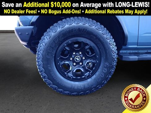 Used 2024 Ford Bronco Wildtrak image 13