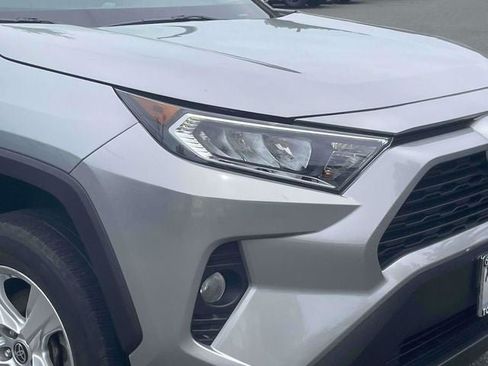 Certified 2021 Toyota RAV4 XLE AWD/4WD image 12