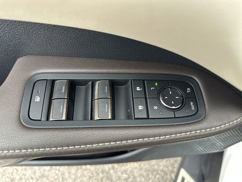 Used 2024 Lexus RX 350 Premium Plus w/ Convenience Package image 30