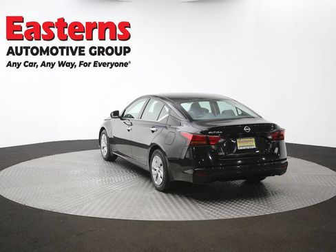Used 2023 Nissan Altima 2.5 S FWD image 33