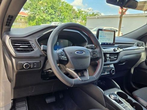 Used 2025 Ford Escape ST-Line AWD/4WD image 15