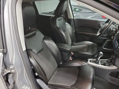 Used 2020 Jeep Compass Latitude w/ Cold Weather Group image 22