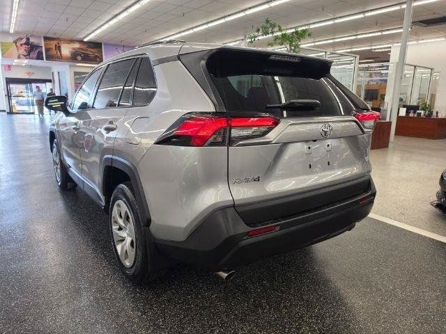 Used 2019 Toyota RAV4 LE w/ Carpet Mat Package FWD image 7