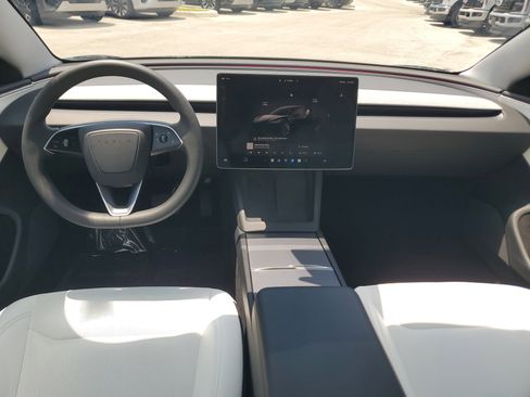 Used 2024 Tesla Model 3 Standard Range RWD image 18