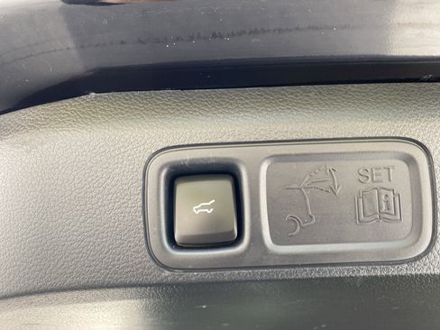 Used 2024 Ford Expedition Max Limited image 51