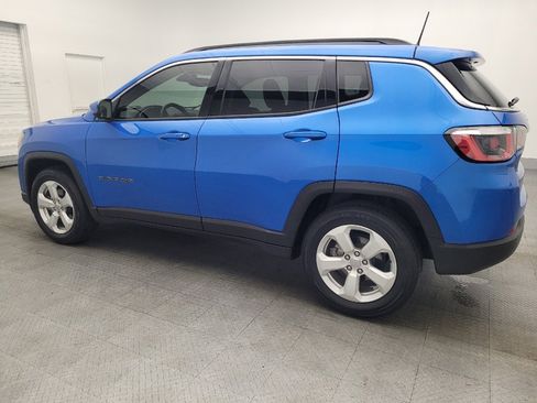 Used 2019 Jeep Compass Latitude image 3